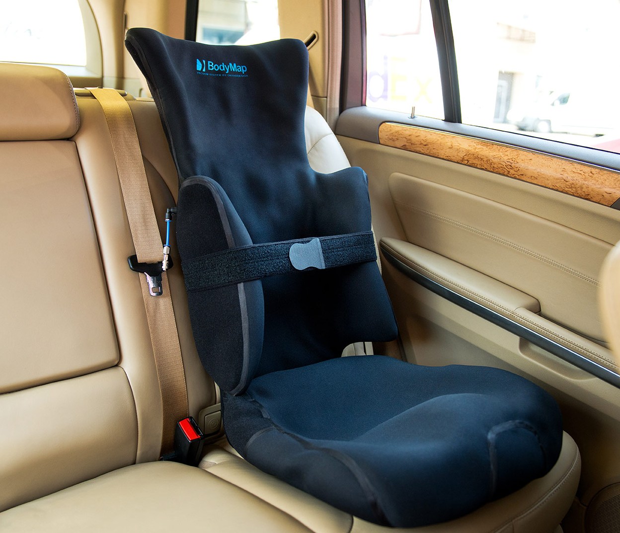 Вакуумное кресло с боковинами и подголовником Bodymap AC фото 3
